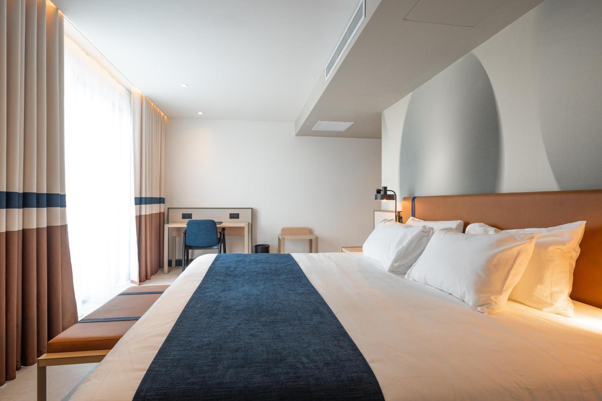 Best Western Premier Malta Bahía de San Pablo Habitación foto